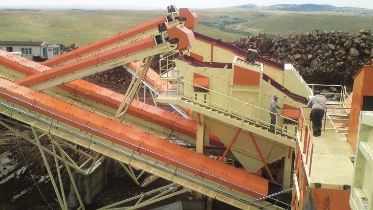 TS和田膠帶輸送機(jī)組合使用.jpg TS和田膠帶輸送機(jī)組合使用.jpg