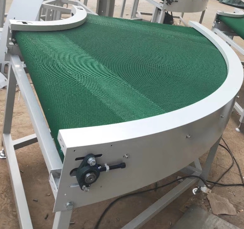 皮帶輸送機(jī).jpg 皮帶輸送機(jī).jpg